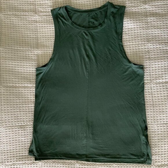 Nike Men's Dri-Fit Yoga Tank Size Large - Picture 1 of 2